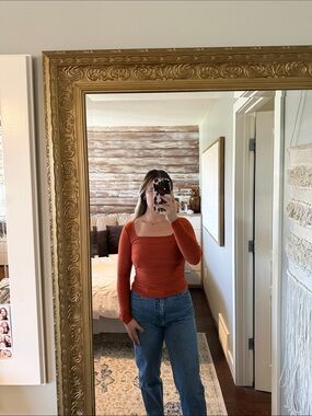 NWOT Contour Square-Neck Long Sleeve Top in Rust